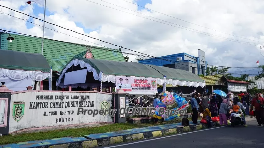 Kantor Camat Dusun Selatan tempat Pelaksanaan Pasar Penyeimbang (Foto:JN/EN/SNH/BUS)