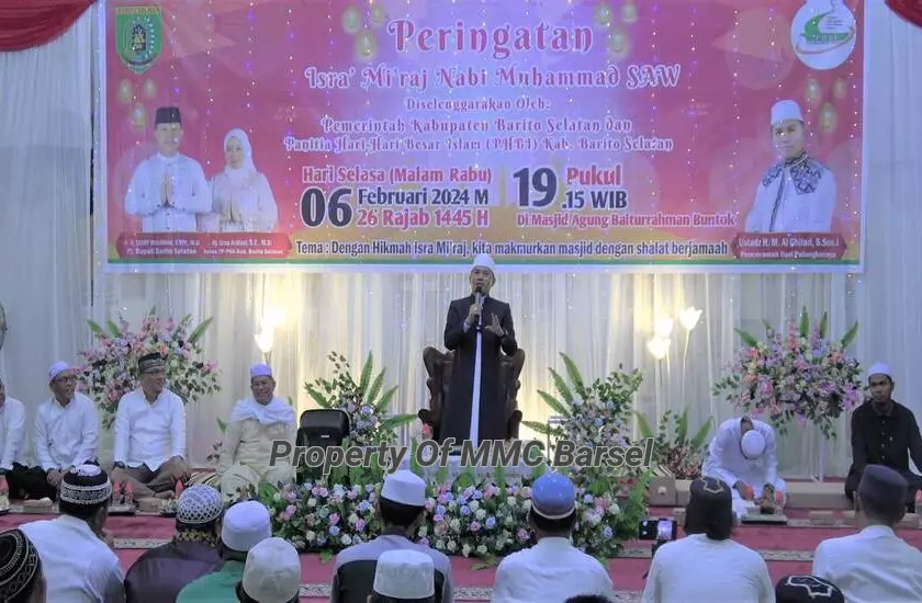 Ceramah Ustadz HM Alghifari (Foto:JN/JAL)