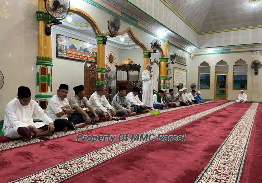 Ketua MUI Kab. Barsel H. Suriadi Kurnain menyampaikan tausiah singkat (Foto:Zal)