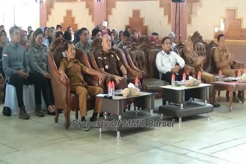 Asisten Administrasi Umum Setda Barsel  Mirwansyah dan Unsur Forkofimda Kab.Barsel (Foto:R1/SNH)