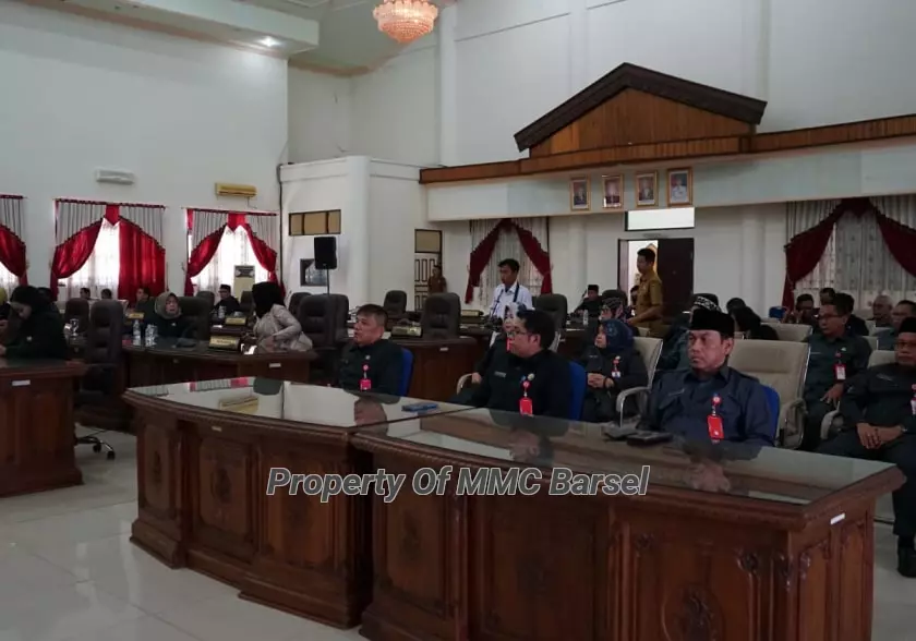 Sejumlah Kepala Perangkat Daerah Kab. Barsel, Tim Ahli DPRD Kab. Barito Selatan, Kepala Instansi Vertikal Kab. Barsel terkait, Pimpinan Akademisi dan organisasi profesi lainnya
