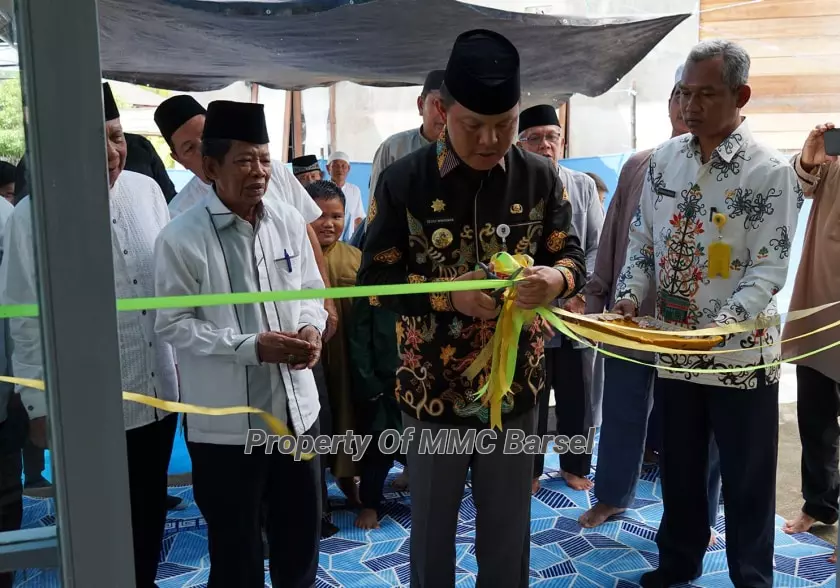 Pj.Bupati Barsel Resmikan Masjid Babussalam Buntok Pj.Bupati Barsel Resmikan Masjid Babussalam Buntok