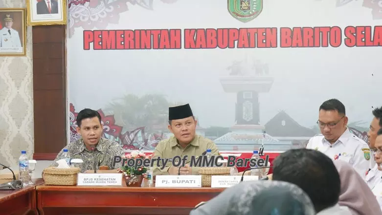 Pj. Bupati Barsel H. Deddy Winarwan saat menyampaikan sambunnya (Foto:JN/SNH)