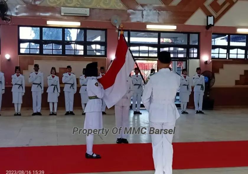 Salah satu prosesi pengkuhan Anggota Paskibraka Kab.Barsel tahun 2023 (Foto:HN2R)