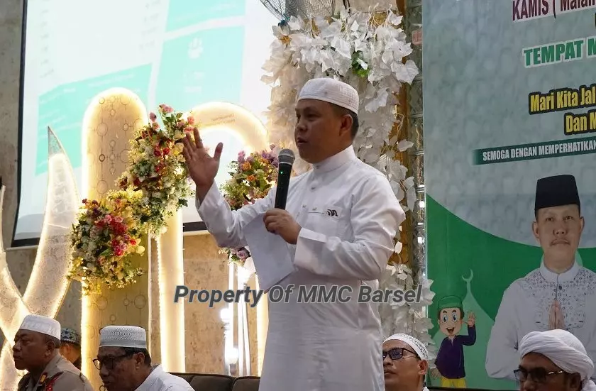 Pj Bupati Barito Selatan menyampaikan sambutannya di Peringatan Hari Anak Yatim Sedunia