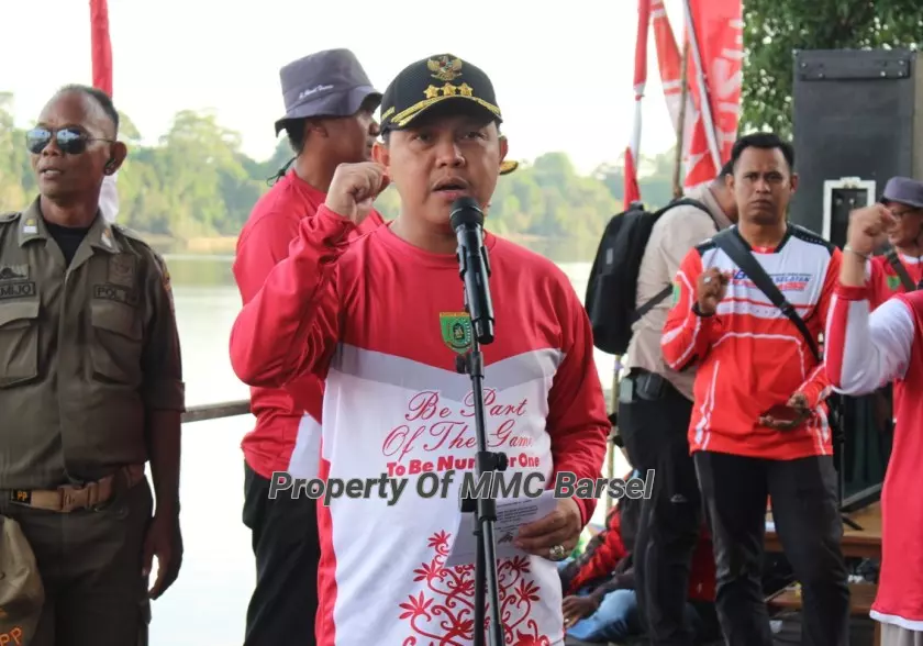 Sambutan Pj. Bupati Barsel H.Deddy Winarwan sekaligus membuka dengan resmi Kejuaran Balap Ketinting Pj.Bupati Barsel Cup 2023 (Foto:Dok)